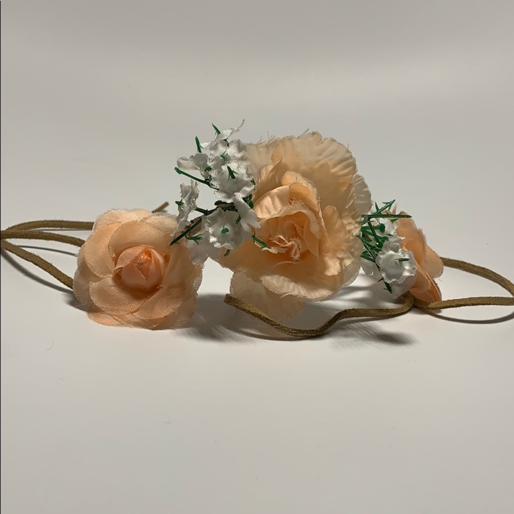 Bun Accessory 💇🏻‍♀️ - Picture 4 of 6